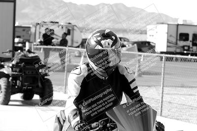 media/Dec-08-2023-Femmewalla (Fri) [[14226fd16b]]/Around the Pits-Group Photo-Prize Raffle/